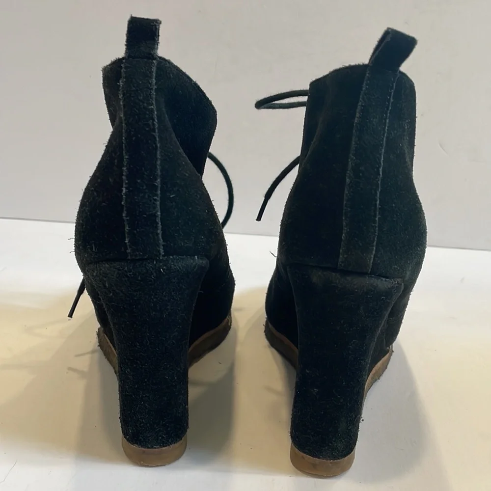 STEVE MADDEN Tanngoo Suede Wedge Lace Up Booties size 9 - Picture 6 of 11